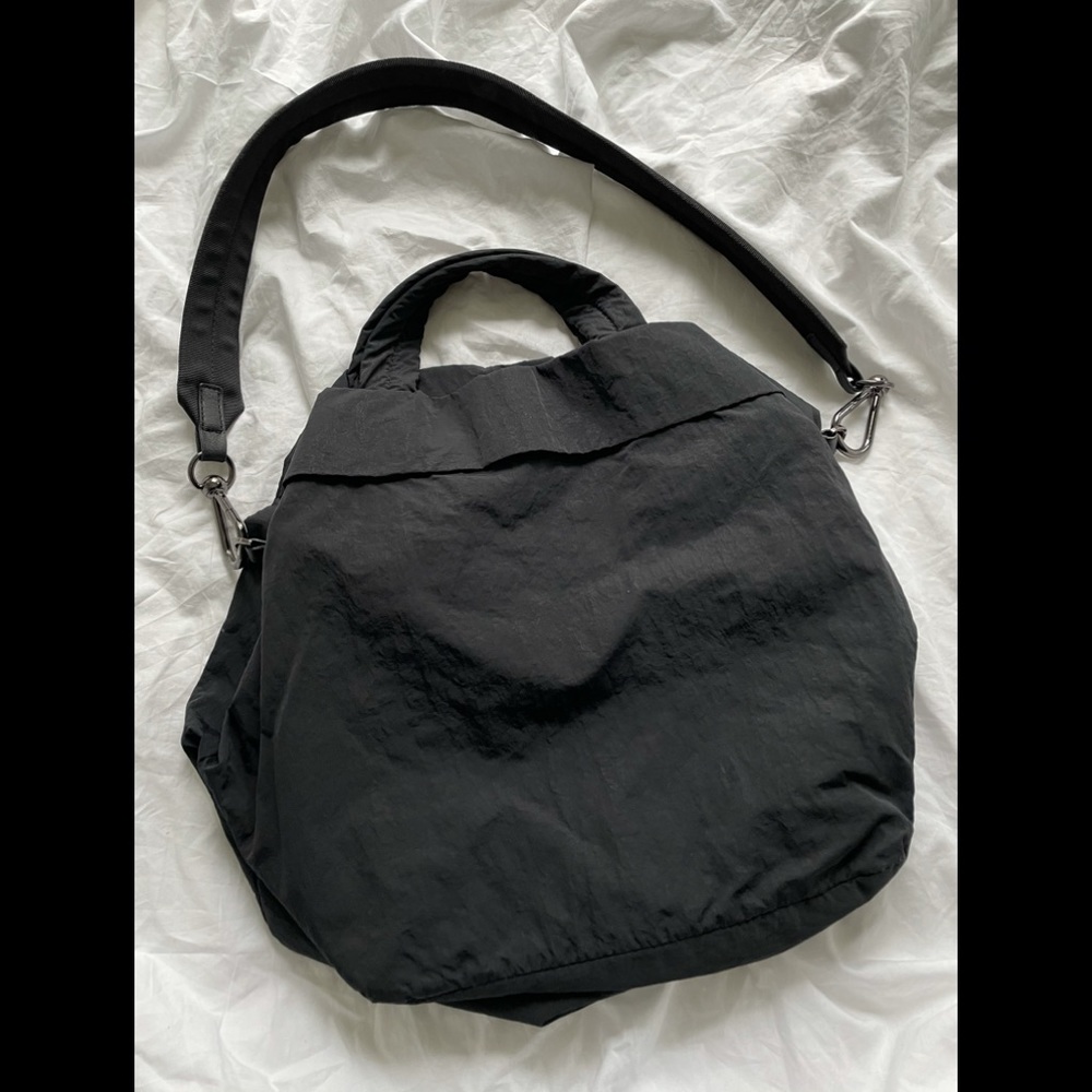 Lululemon On My Level bag 19L